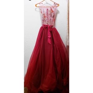 Flower Laced Maxi Dress